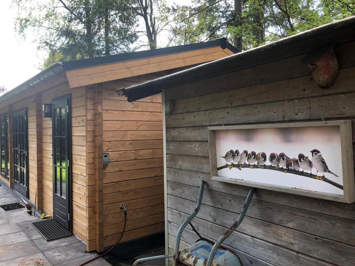 Villa 3 Slaapkamer Blokhut Met Opgemaakte Bedden Putten Exterior foto